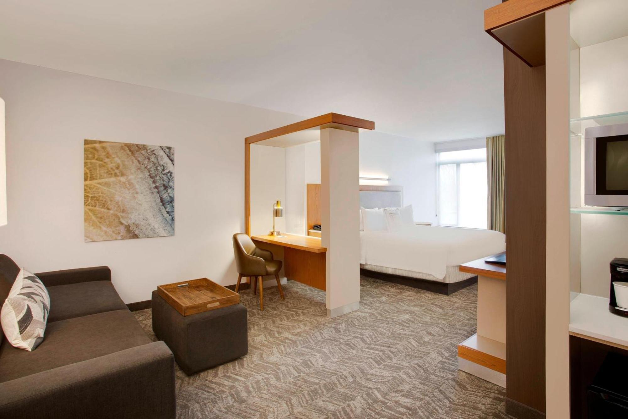 Springhill Suites Hartford Airport/Windsor Locks Exterior photo