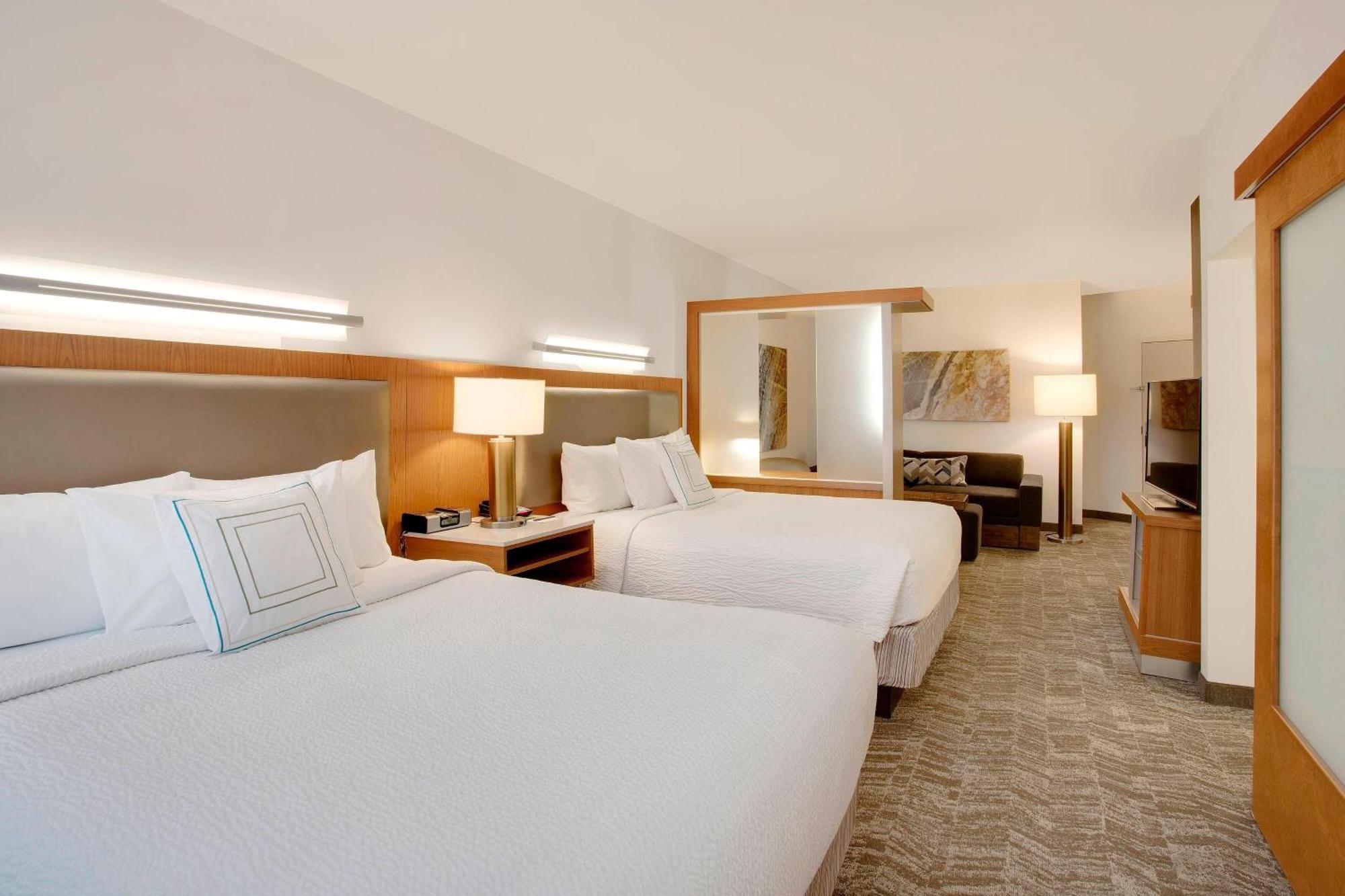 Springhill Suites Hartford Airport/Windsor Locks Exterior photo